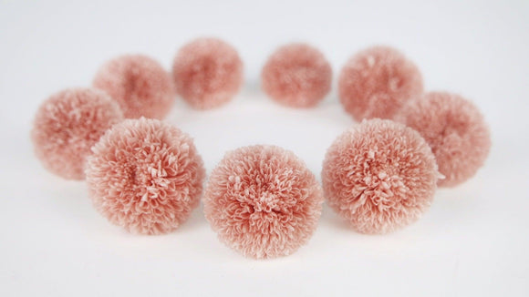 Chrysanthemum Pong Pong preserved Earth Matters - 9 heads - Silky pink 131